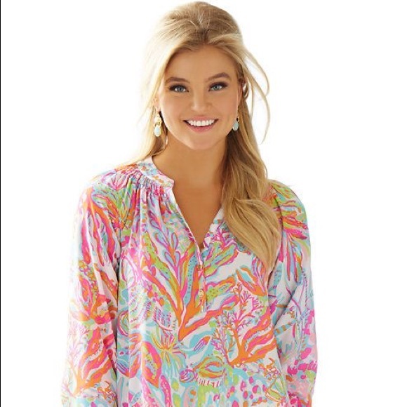 Lilly Pulitzer Tops - Lilly Pulitzer “scuba to Cuba” silk Elsa top